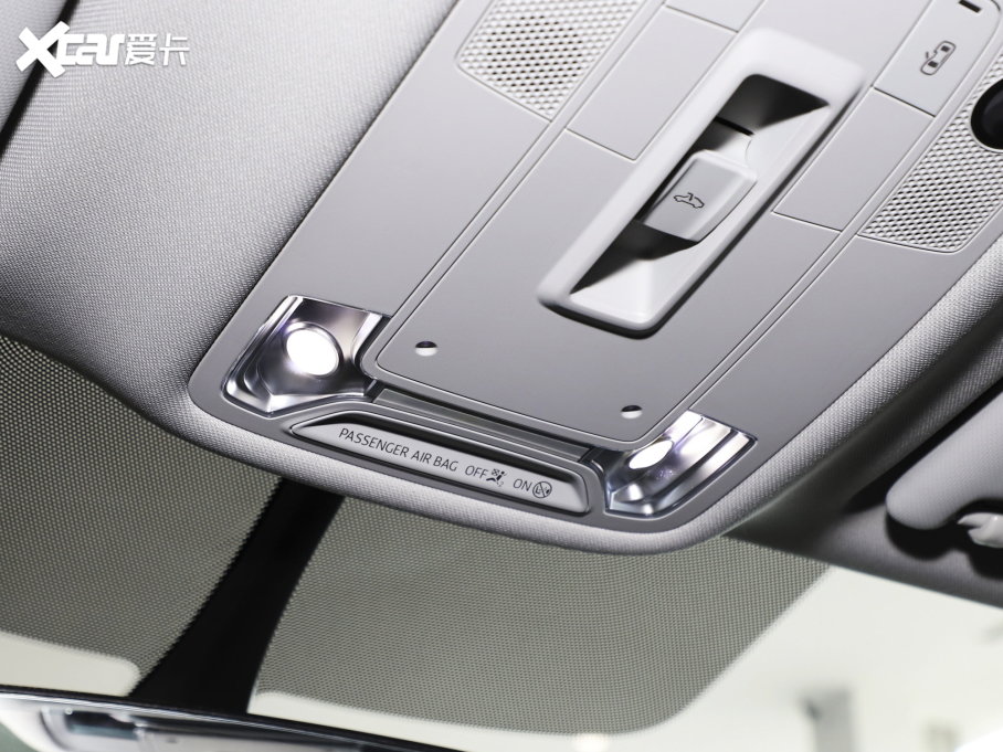 2023WQ3 Sportback 40 TFSI r