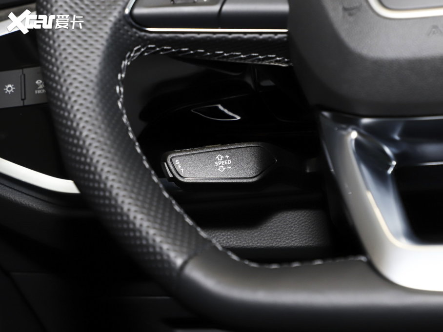 2023WQ3 Sportback 40 TFSI r