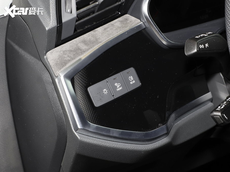 2023WQ3 Sportback 40 TFSI r