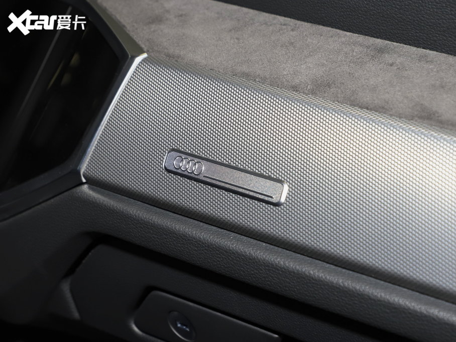 2023?yun)WQ3 Sportback 40 TFSI r(sh)