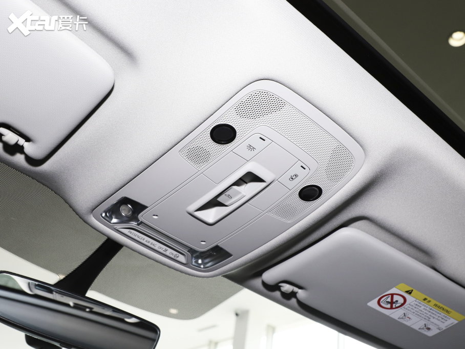 2023WQ3 Sportback 40 TFSI r