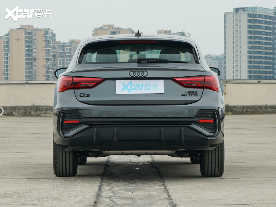 2023WQ3 Sportback Ŀ 40 TFSI r