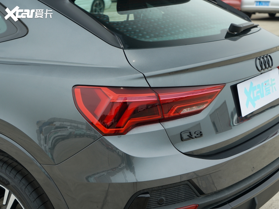 2023WQ3 Sportback Ŀ 40 TFSI r