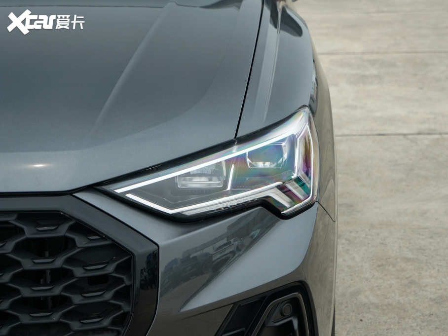 2023WQ3 Sportback Ŀ 40 TFSI r