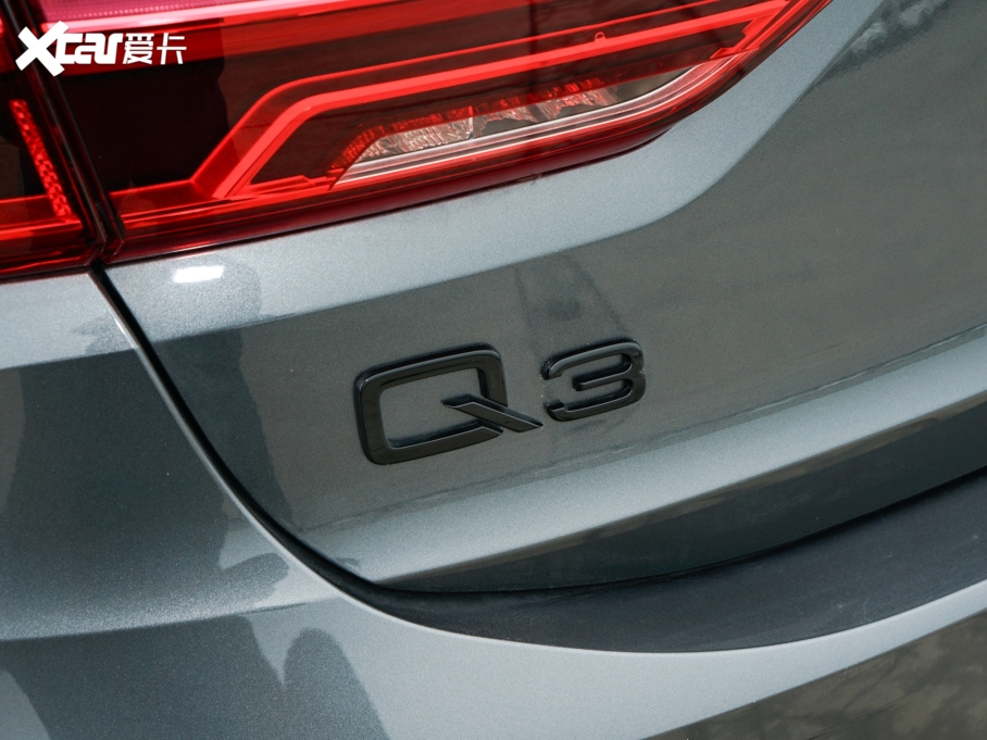 2023WQ3 Sportback Ŀ 40 TFSI r