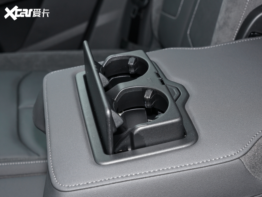 2023WQ3 Sportback Ŀ 40 TFSI r