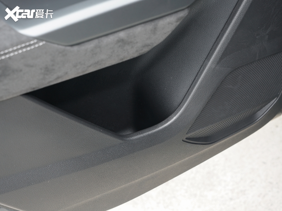 2023WQ3 Sportback Ŀ 40 TFSI r