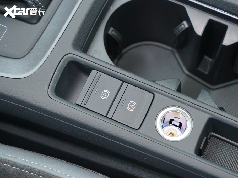 2023WQ3 Sportback Ŀ 40 TFSI r