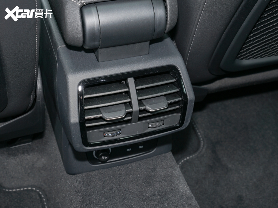 2023WQ3 Sportback Ŀ 40 TFSI r