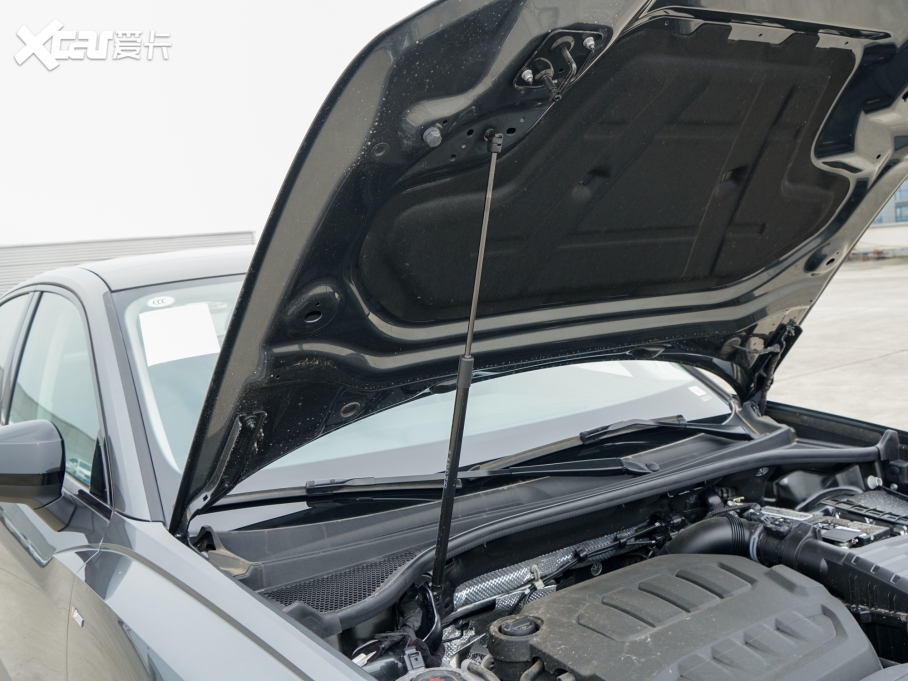 2023WQ3 Sportback Ŀ 40 TFSI r