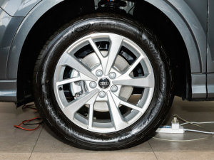 202335 TFSI Mȡ(1.4T) ݆Ȧ