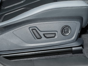 202335 TFSI Mȡ(1.4T) g