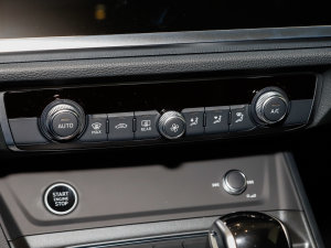 202335 TFSI Mȡ(1.4T) {{(ji)