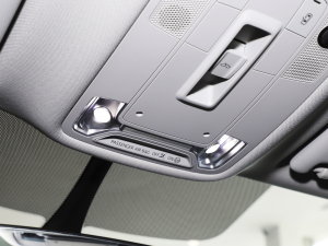 202340 TFSI r п؅^(q)