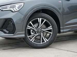 2023Ŀ 40 TFSI r ݆Ȧ