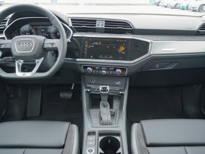 2023Ŀ 40 TFSI r п_