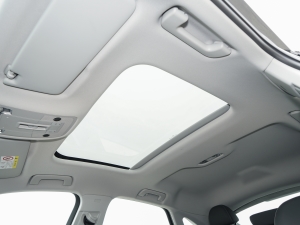 2023Ŀ 40 TFSI r 촰