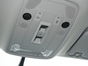 2023Ŀ 40 TFSI r п؅^