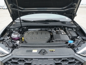 2023Ŀ 40 TFSI r l(f)әC