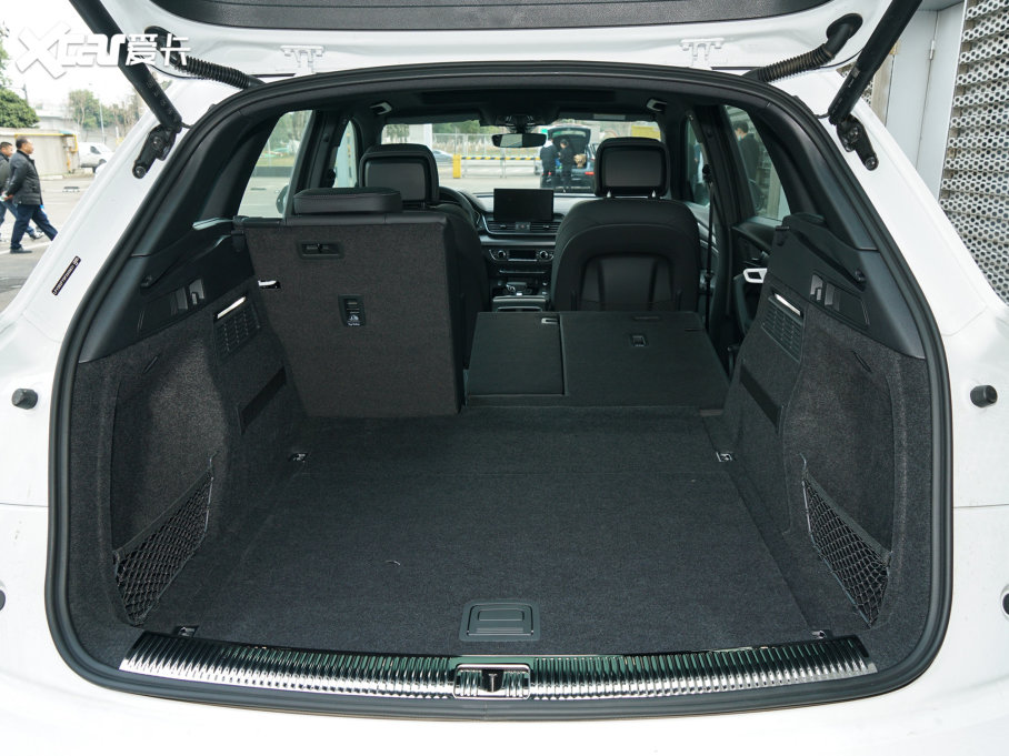 2023?yun)WQ5L 40T A(dng)