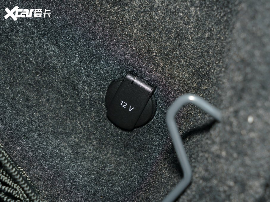 2023?yun)WQ5L 40T A(dng)