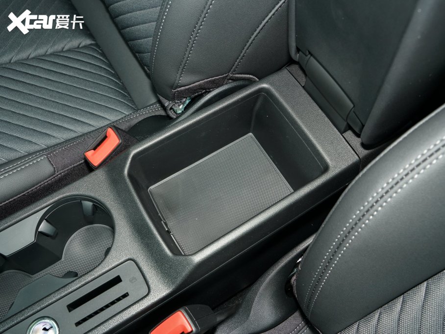 2023��W��A3 Limousine A3L Limousine 35 TFSI �r��������