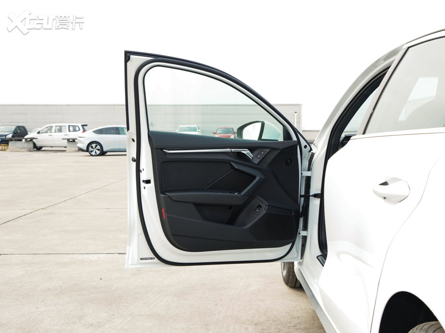 2023WA3 Limousine A3L Limousine 35 TFSI Mȡ\