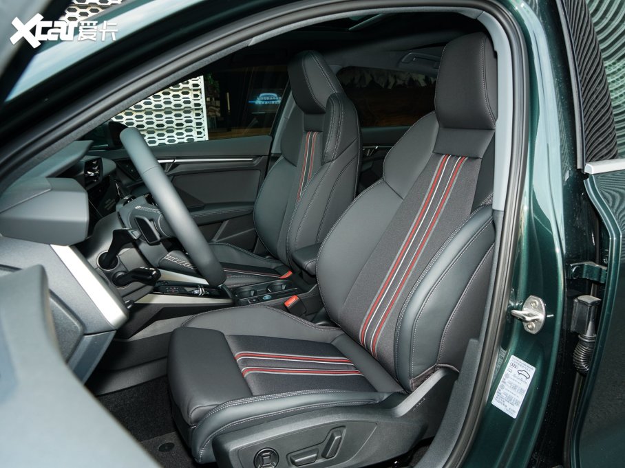 2023WA3 Limousine A3L Limousine 35 TFSI r\