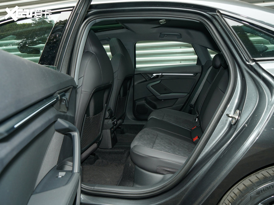 2023��?yu��n)W��A3 Limousine A3L Limousine 35 TFSI ���A�\(y��n)��(d��ng)��