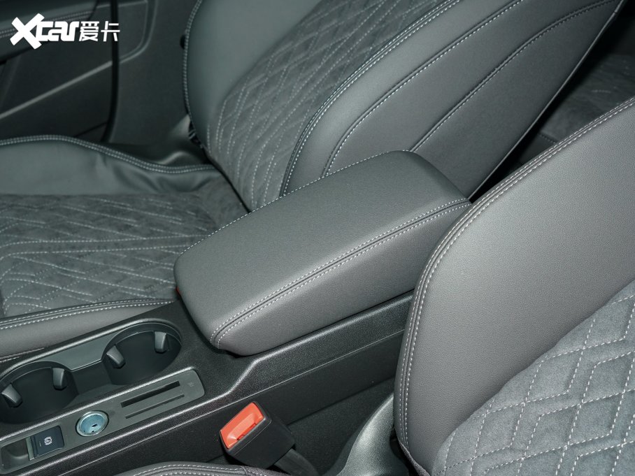 2023��W��A3 Limousine A3L Limousine 35 TFSI ���A�\����