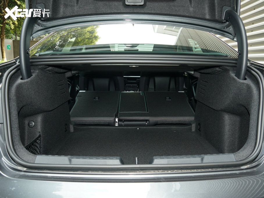 2023��W��A3 Limousine A3L Limousine 35 TFSI ���A�\����