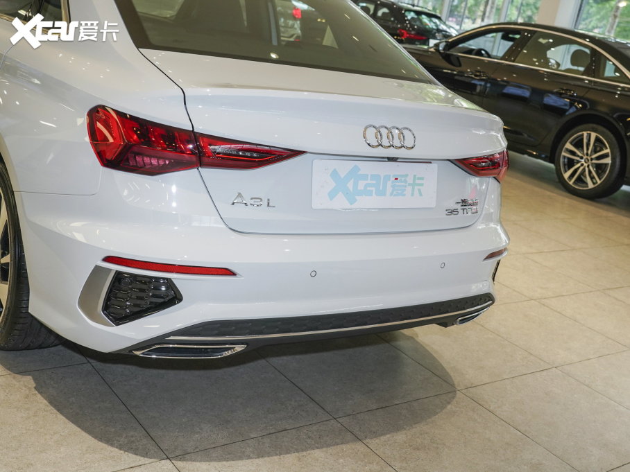 2023WA3 Limousine Ŀ A3L Limousine 35 TFSI r\