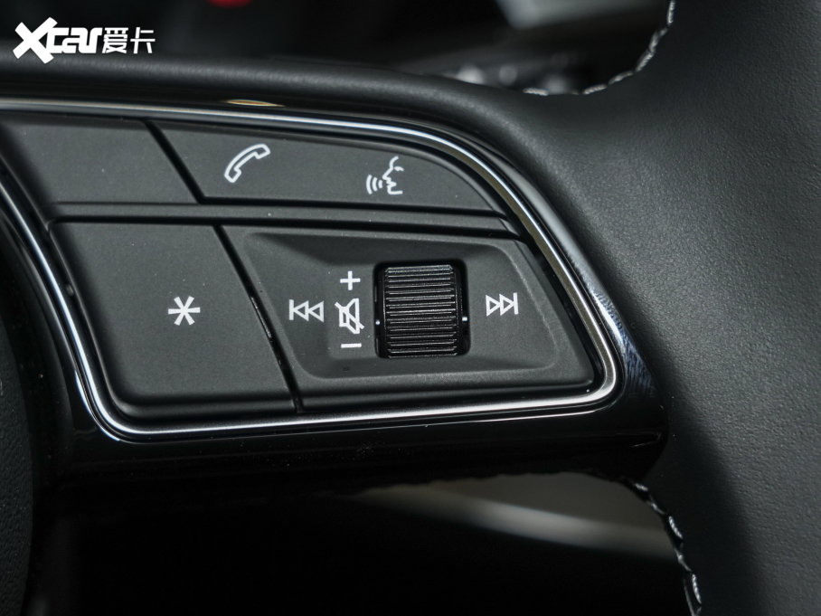 2023WA3 Limousine Ŀ A3L Limousine 35 TFSI r\