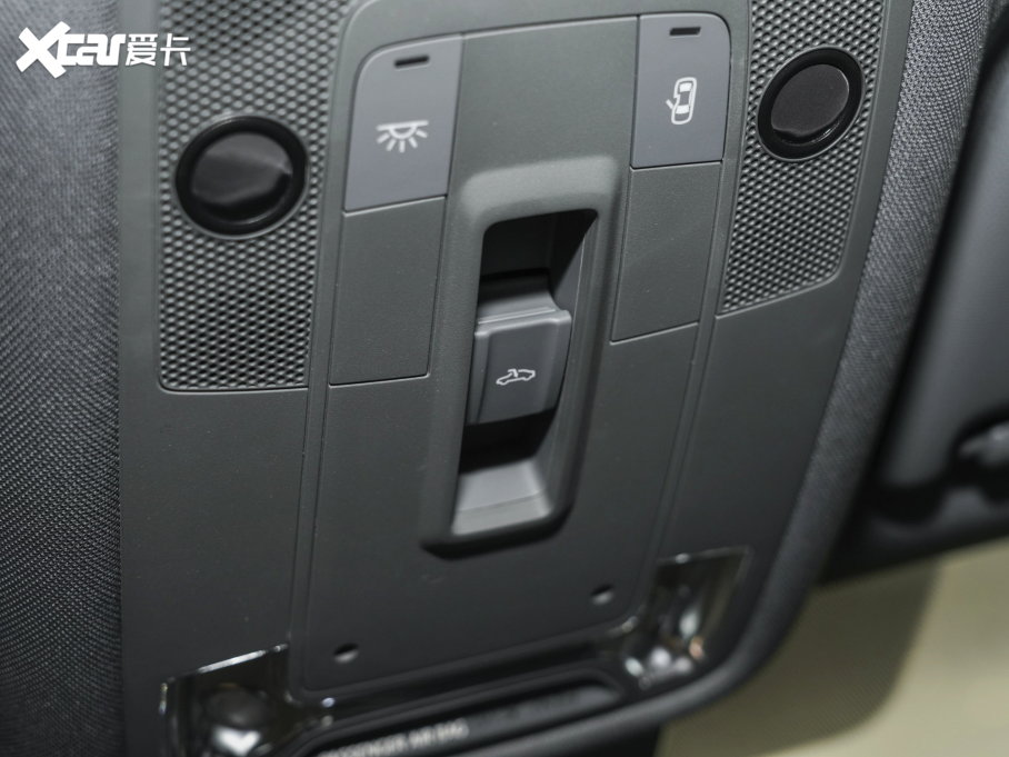 2023WA3 Limousine Ŀ A3L Limousine 35 TFSI r\