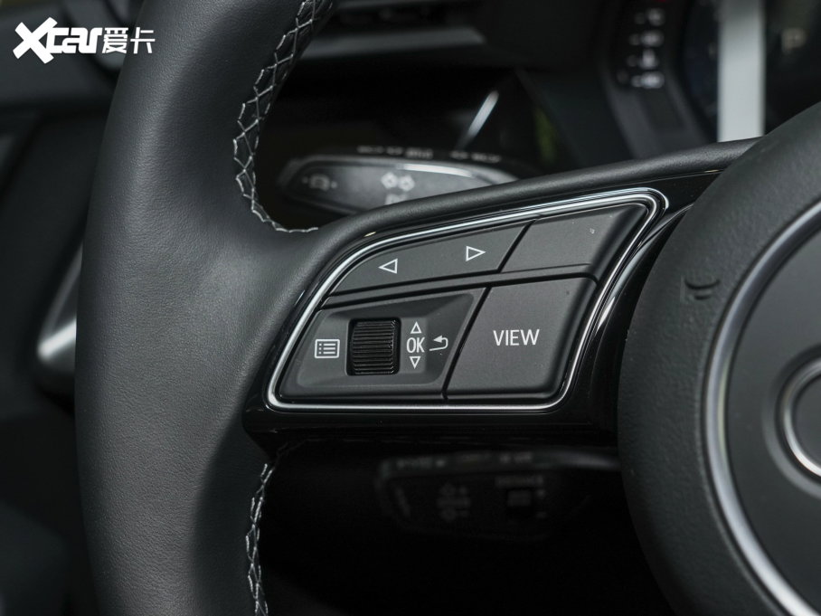 2023WA3 Limousine Ŀ A3L Limousine 35 TFSI r\