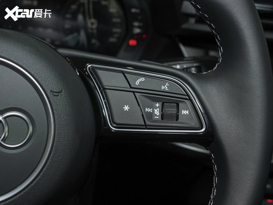 2023WA3 Limousine Ŀ A3L Limousine 35 TFSI r\