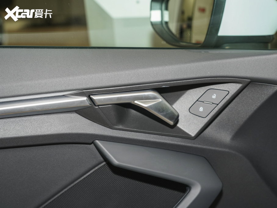 2023WA3 Limousine Ŀ A3L Limousine 35 TFSI r\