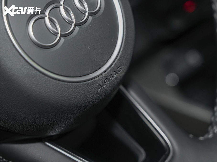 2023WA3 Limousine Ŀ A3L Limousine 35 TFSI r\(yn)