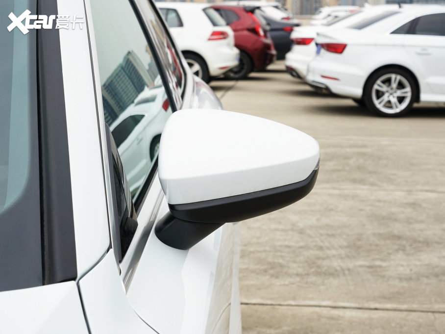 2023WA3 Limousine Ŀ A3L Limousine 35 TFSI A\