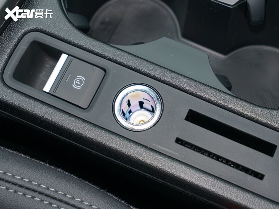 2023WA3 Limousine Ŀ A3L Limousine 35 TFSI A\