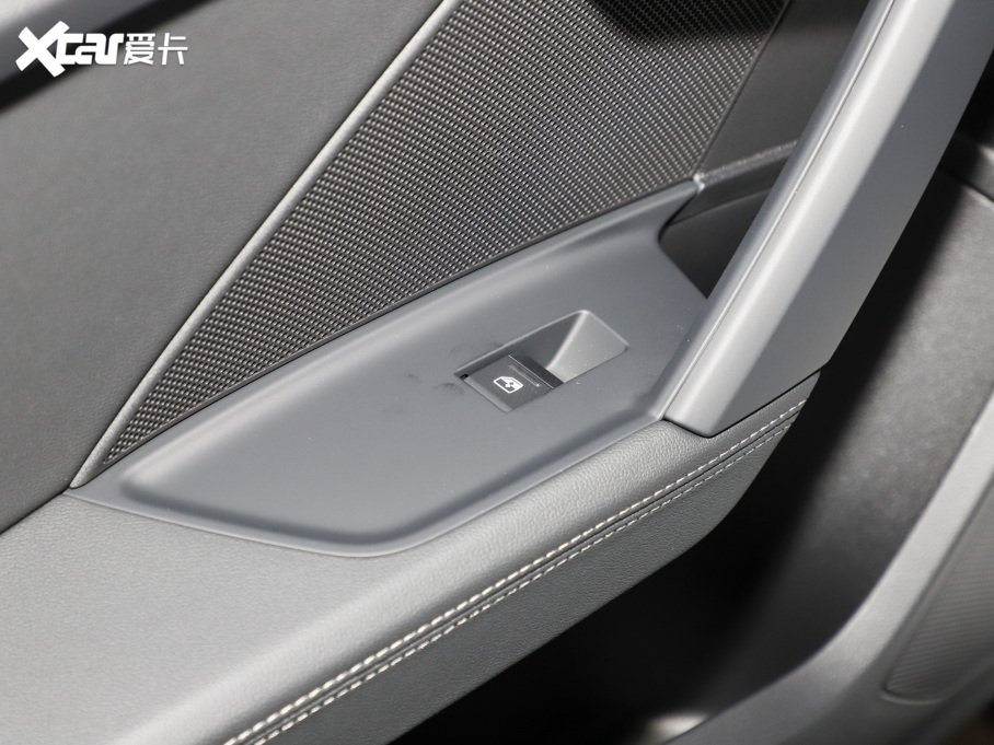 2023WA3 Limousine Ŀ A3L Limousine 35 TFSI r