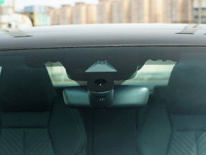 2023A3L Limousine 35 TFSI r ^