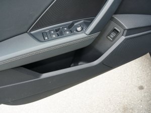 2023A3L Limousine 35 TFSI r ǰTg