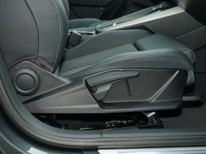 2023A(y)3L Limousine 35 TFSI r(sh) g