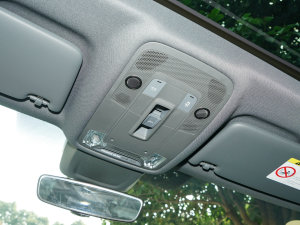 2023A(y)3L Limousine 35 TFSI r(sh) п؅^(q)