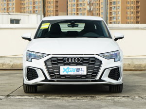 2023A3L Limousine 35 TFSI Mȡ\ ǰ