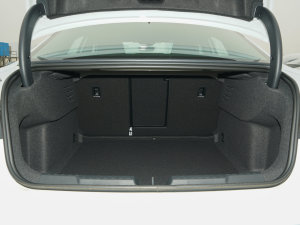 2023A3L Limousine 35 TFSI Mȡ\ g