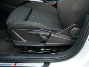 2023A3L Limousine 35 TFSI Mȡ\ {{