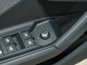 2023A3L Limousine 35 TFSI Mȡ\ п؅^