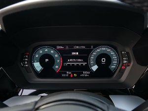 2023A3L Limousine 35 TFSI Mȡ\ x